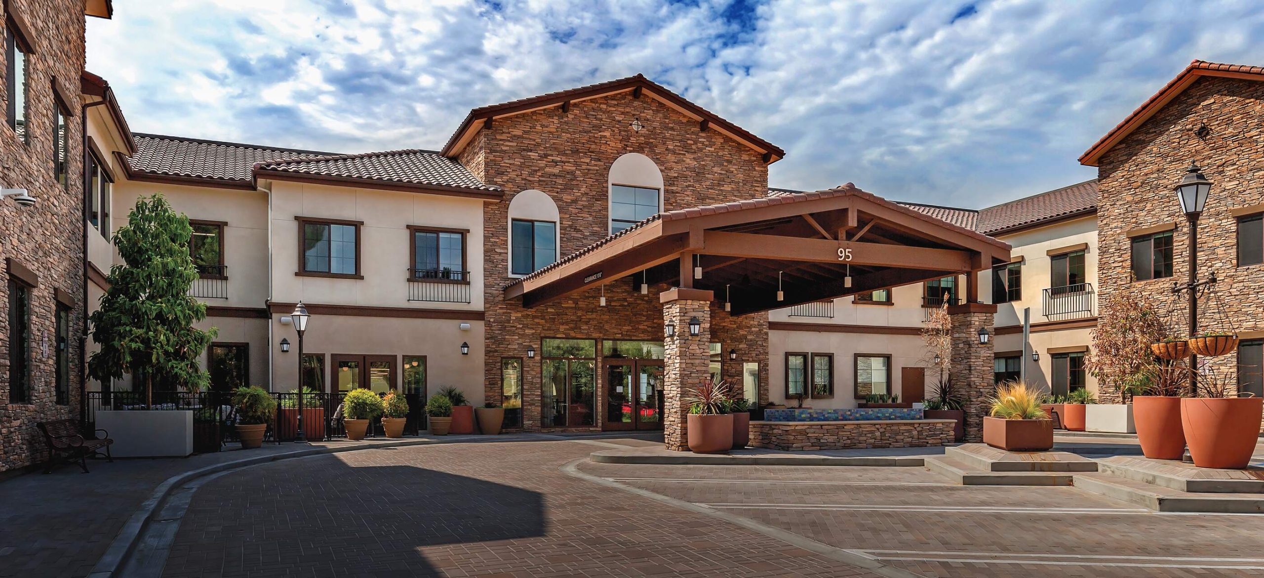 Varenita Of Westlake senior living community front exterior